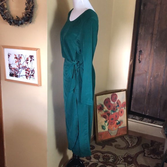 Vintage 90s NIVEAU CLASSIX Size 8 Deep Classic Green 100% silk Classic Sexy NEW - Picture 16 of 17